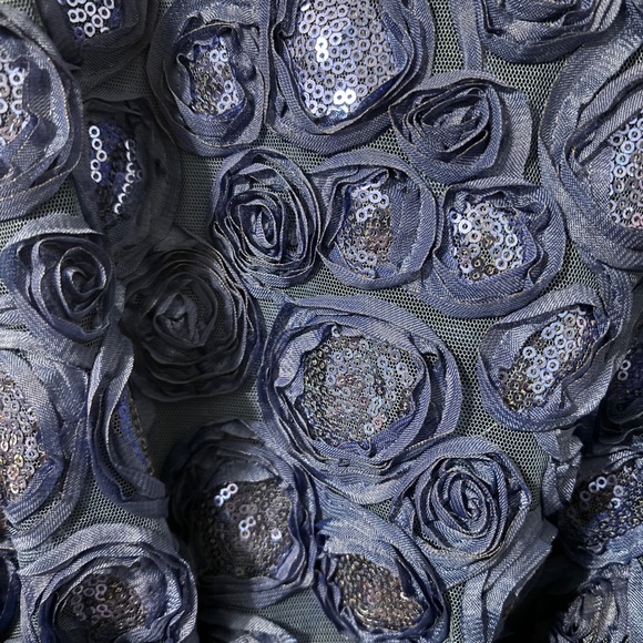 Blue sequined rosette dress size 18w - Picture 2 of 9